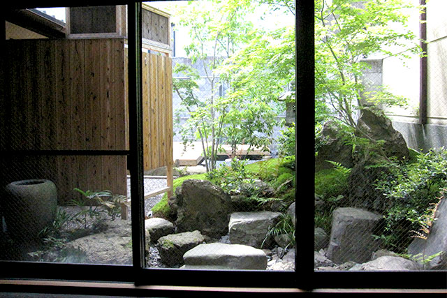 別邸仏具屋町 image